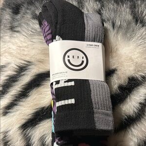 Neff Men's Black Crew Socks - 3 Pack